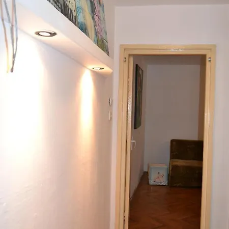 Apartment Studio Complex *
